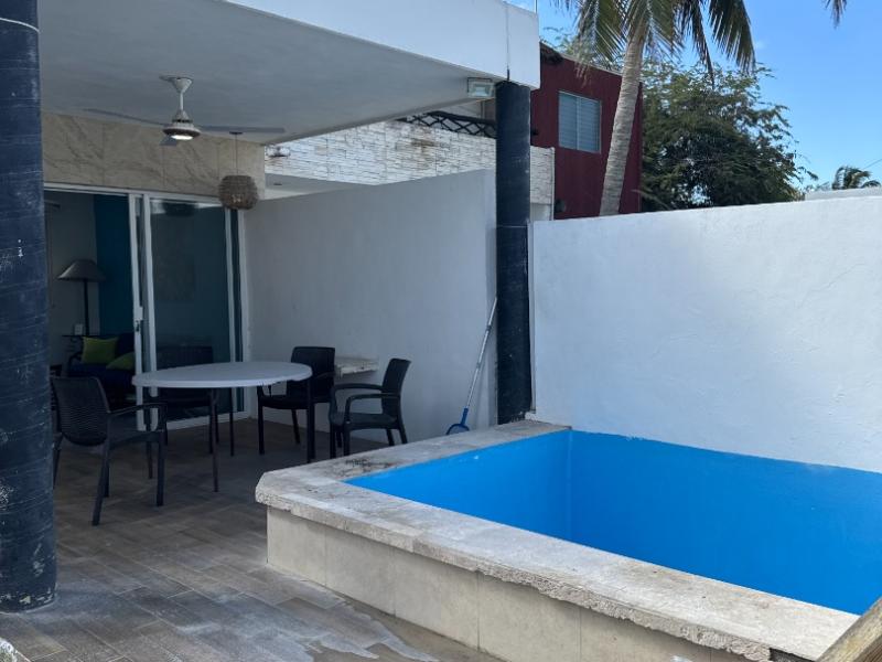 Casa en venta en La Tropical, Chicxulub Puerto – A una calle del mar