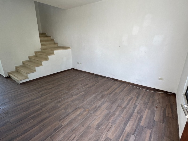 Renta Casa en cerrada Caimitos Residencial Gran Santa Fe