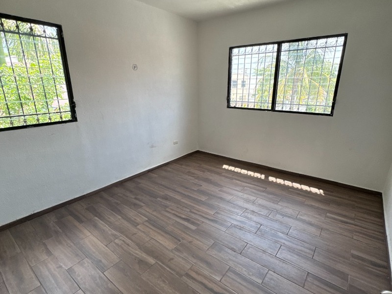 Renta Casa en cerrada Caimitos Residencial Gran Santa Fe