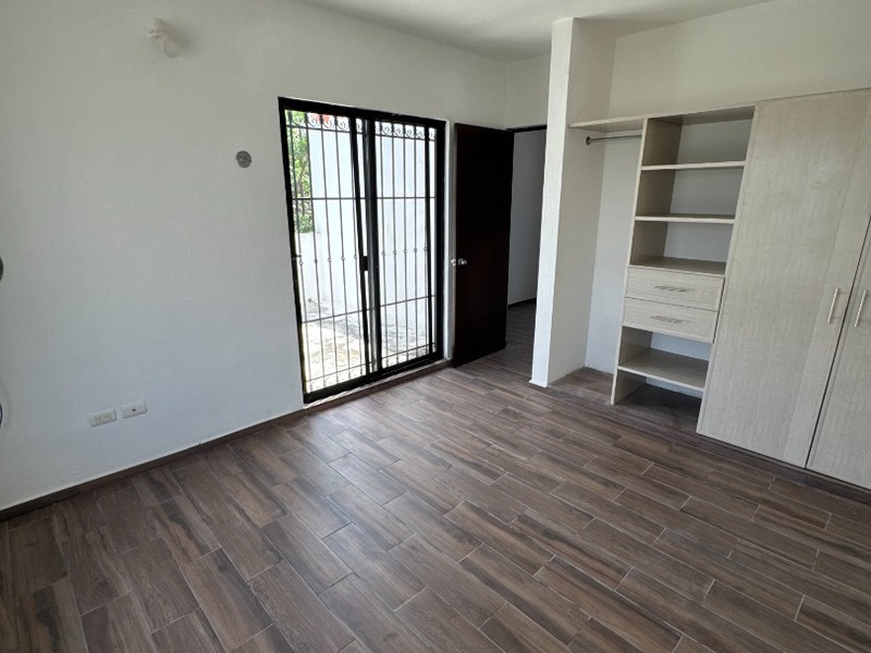 Renta Casa en cerrada Caimitos Residencial Gran Santa Fe