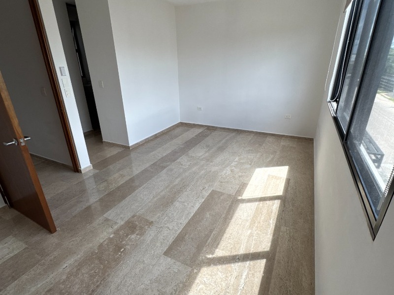 Townhouse en Renta en Privada Yukan Cholul