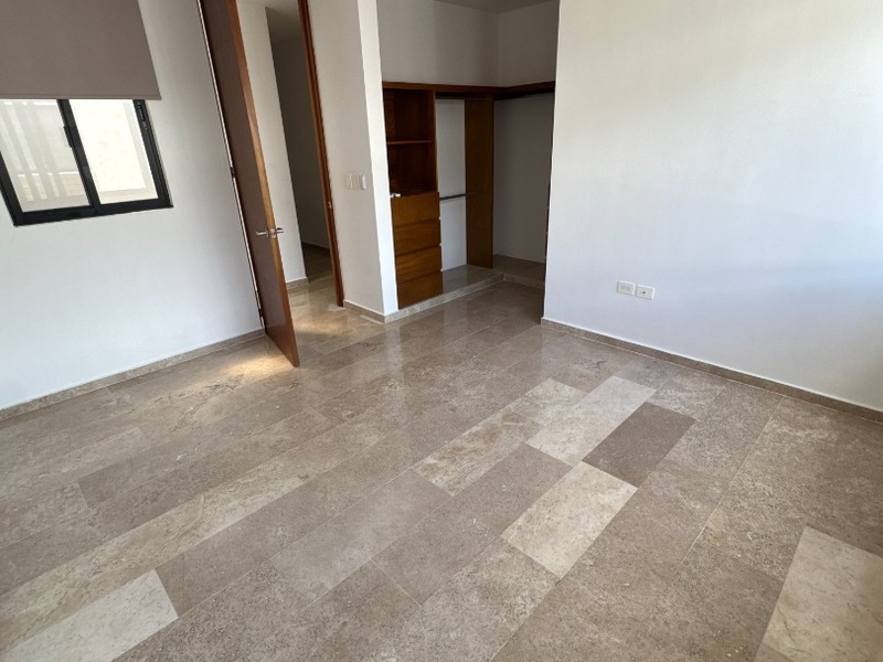 Townhouse en Renta en Privada Yukan Cholul