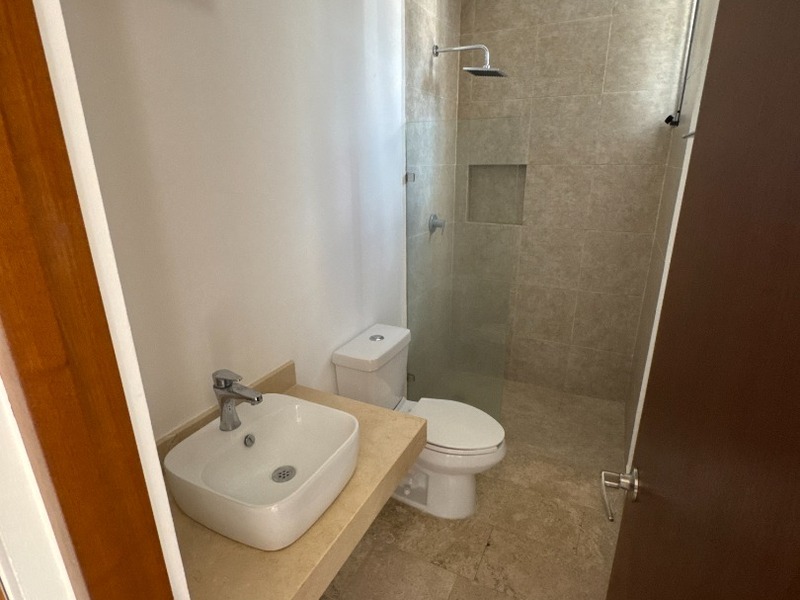Townhouse en Renta en Privada Yukan Cholul