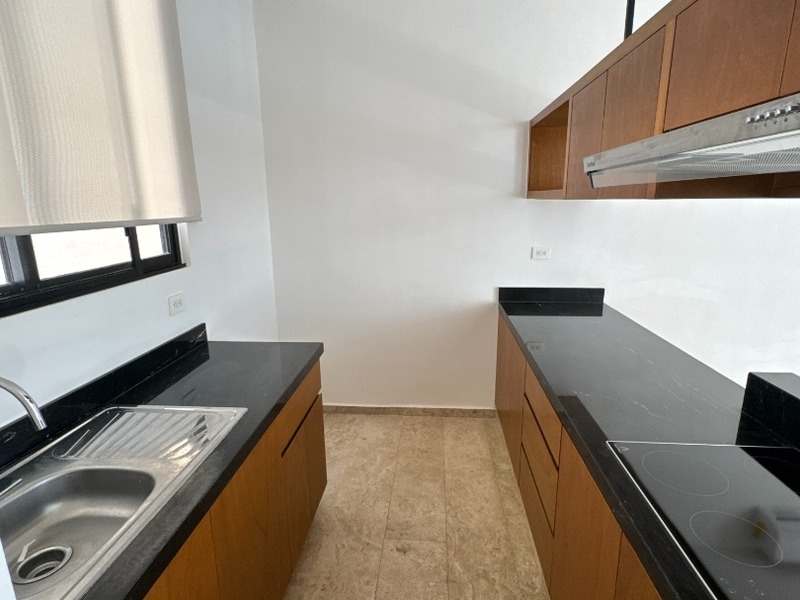 Townhouse en Renta en Privada Yukan Cholul