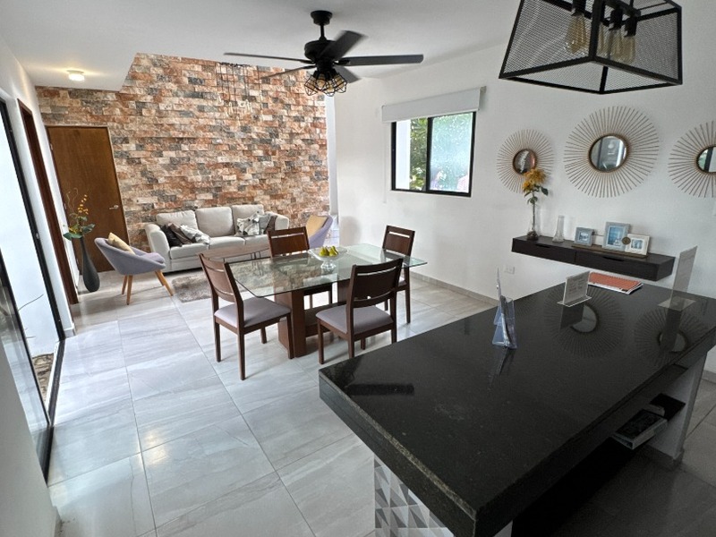 Real Laguna: Casas en Venta con piscina en Mérida, Yucatán